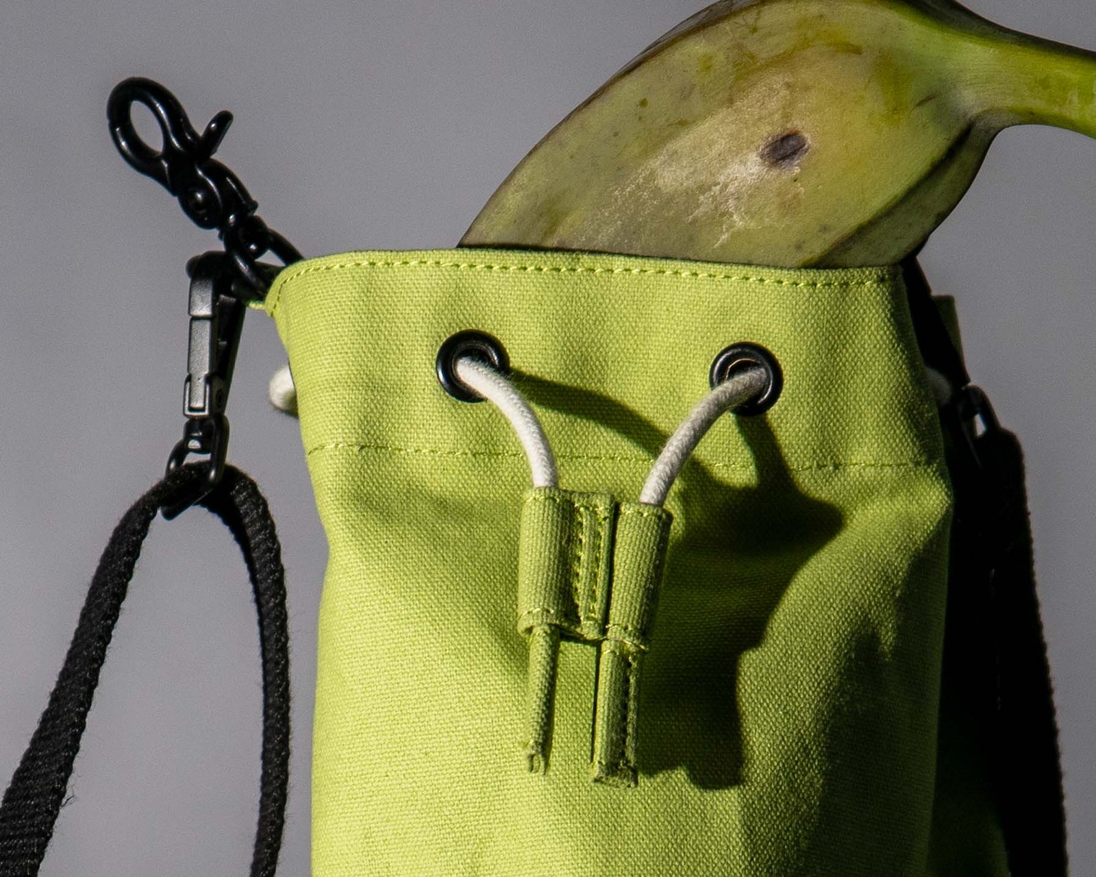 bottle bag baby banana 9 of 11.jpg bottle bag baby banana 9 of 11.jpg
